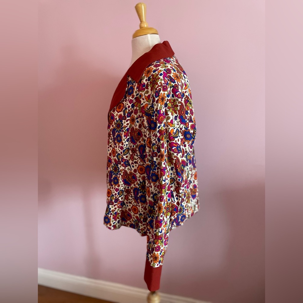 Insanely Cool 70s Vibe Floral Multicolor Suit - Picture 4 of 15